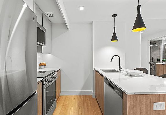 4th image of 63 Pitt St #9B