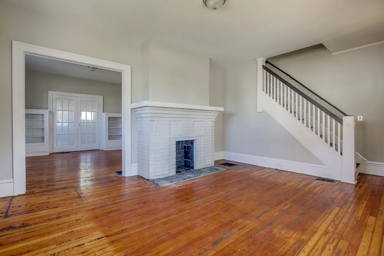 2 bed, 1200 sqft, $1,200 — Photo 3