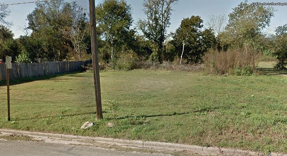 1st image of 602 Martin Luther King Dr