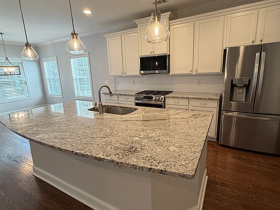 4th image of 168 Martello Rd