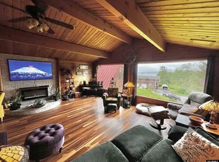 301 Wortman Loop, Sitka, AK 99835