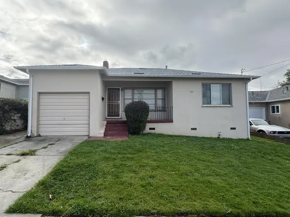 2851 Romagnolo St, Hayward, CA 94541