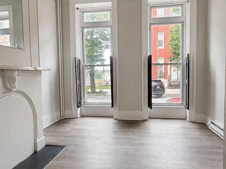 709 N Carrollton Ave #1A — Photo 2
