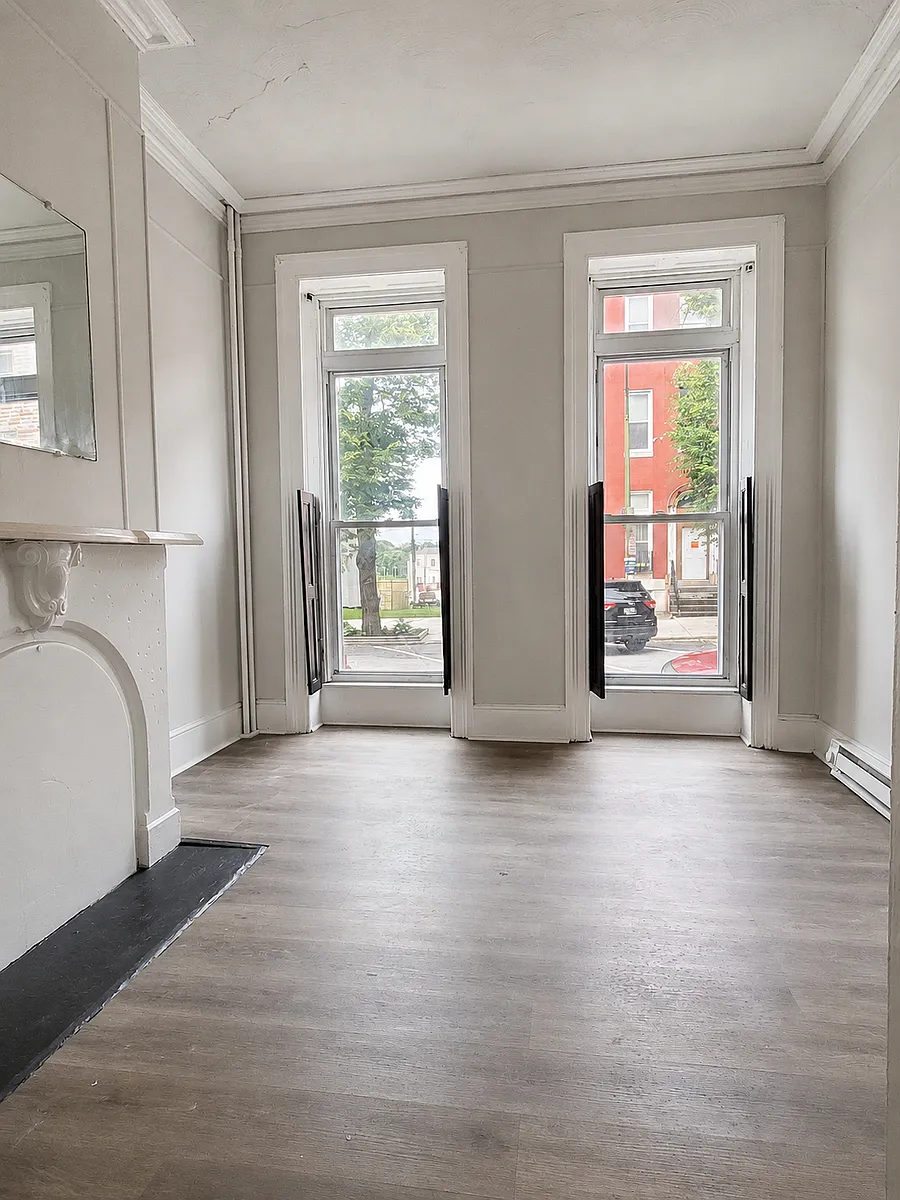 Building Photo - 709 N Carrollton Ave #1A