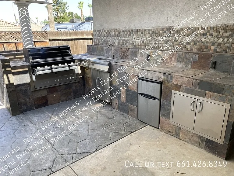 2509 Oak View Ct — Photo 36