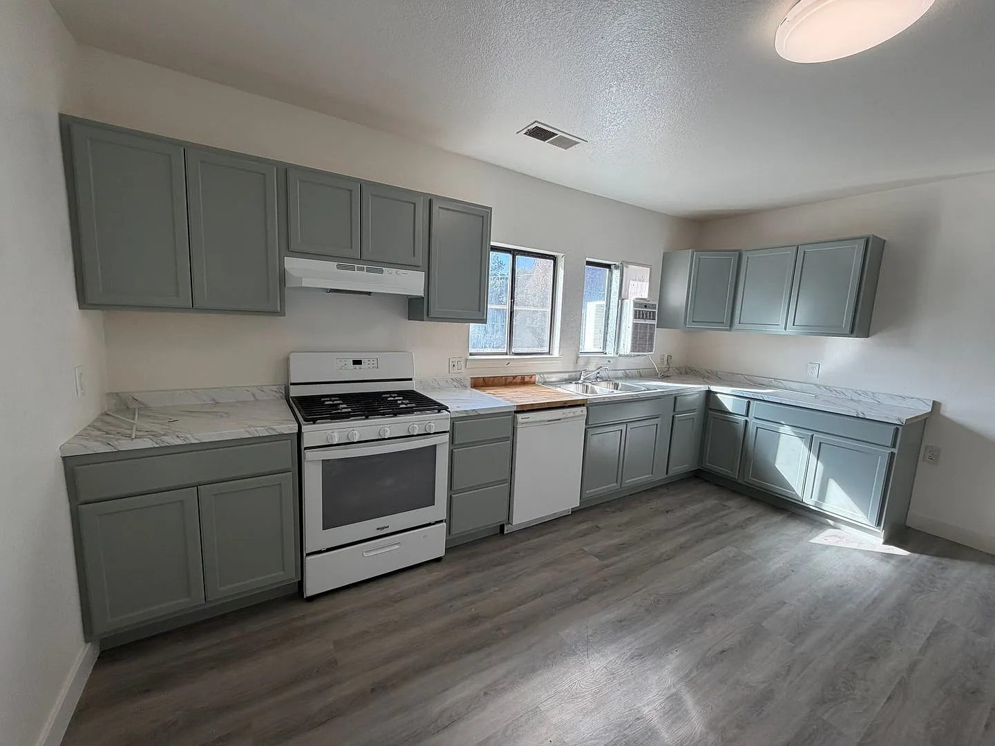 SAC T 535 N Harbor Blvd #A-C — Photo 4