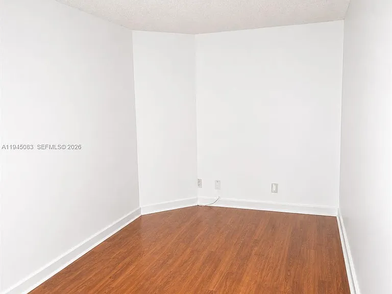 1650 NE 115th St #505 — Photo 10