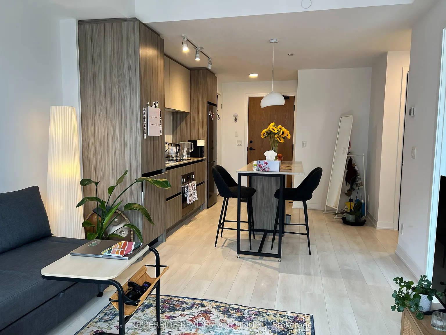 1 bed, $2,345 — Photo 3