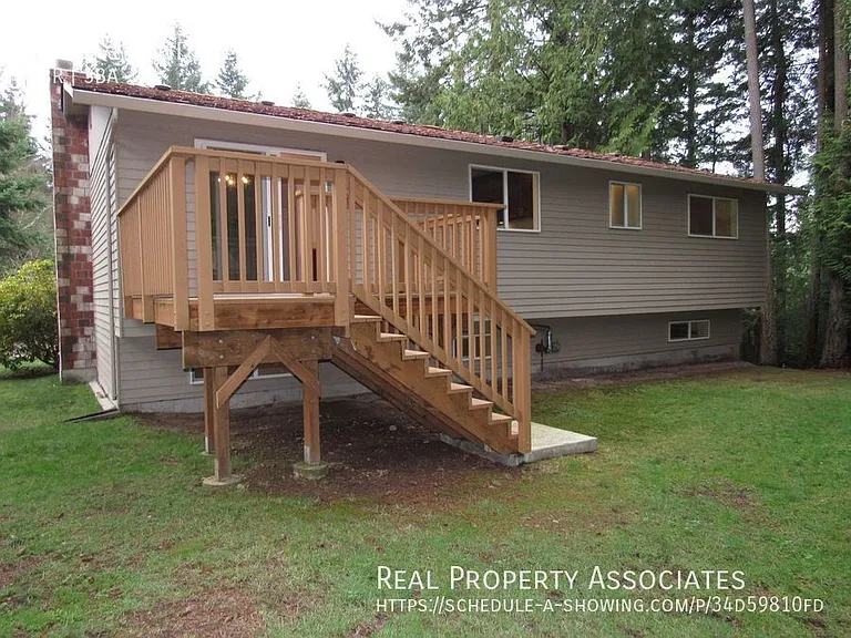6303 142nd St SW — Photo 23