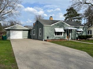 207 Kissane Ave, Brighton, MI 48116