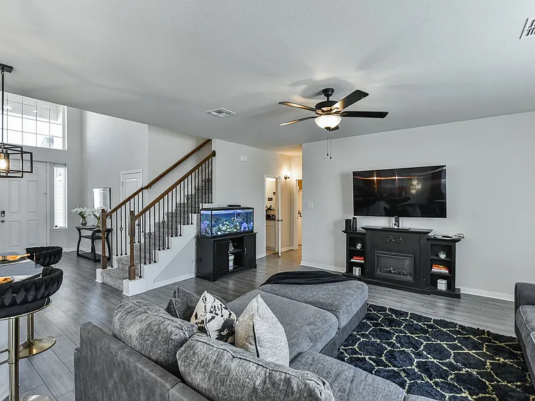 6306 Golden Gate Dr — Photo 14
