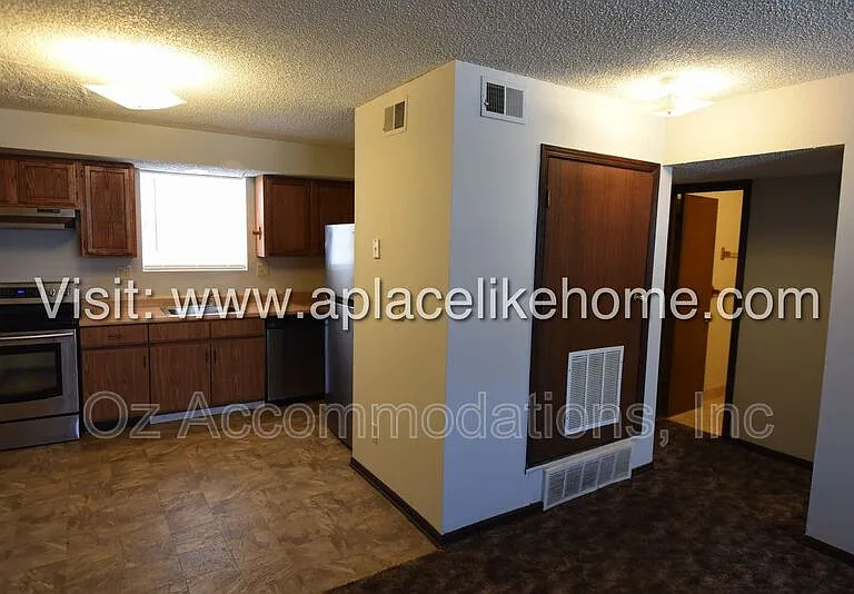 8201 Spring Valley Rd #15B — Photo 1