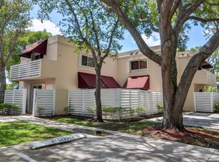 14327 SW 97th Ln, Miami, FL 33186