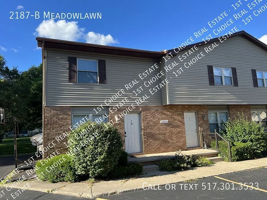 2187B Meadowlawn Dr