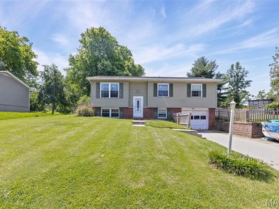 3605 Valley Dr, Godfrey, IL, 62035