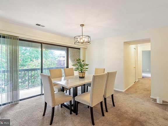 4th image of 5821 Edson Ln Unit 2