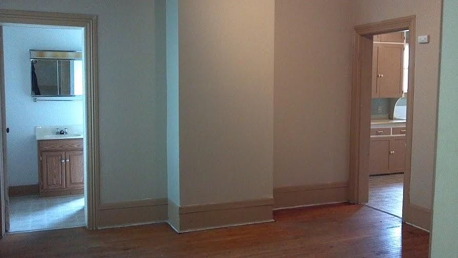 2nd image of 1114 8th St E