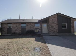 111 NE Babbit St, Lawton, OK 73507