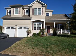 12115 Eddyspark Dr, Herndon, VA 20170