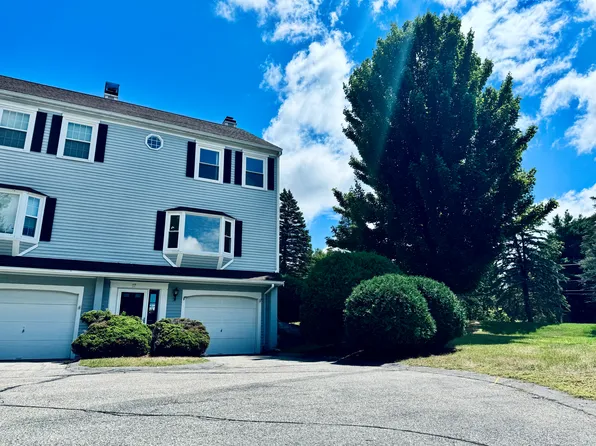 17 Cadogan Way, Nashua, NH 03062