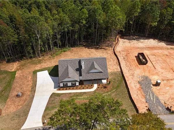 133 Goldin Rd, Temple, GA 30179