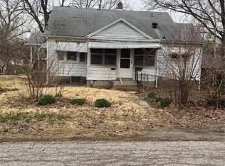 2304 Valleyview Dr, Alton, IL 62002