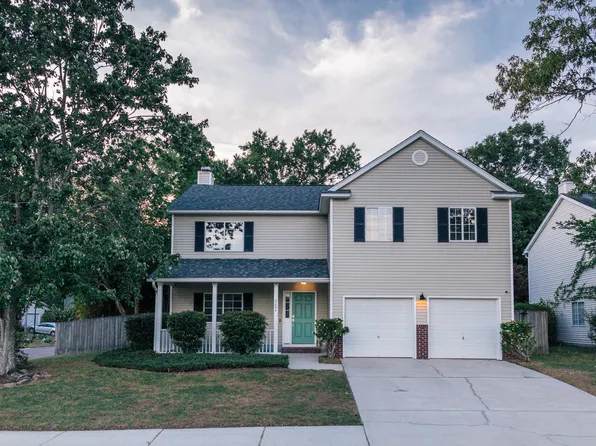 2484 Melville Rd, North Charleston, SC 29406