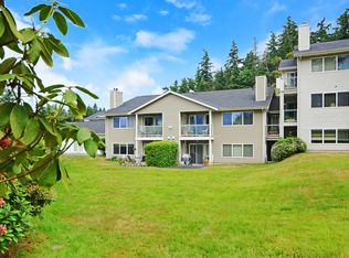 26312 Illinois Ave NE, Kingston, WA 98346