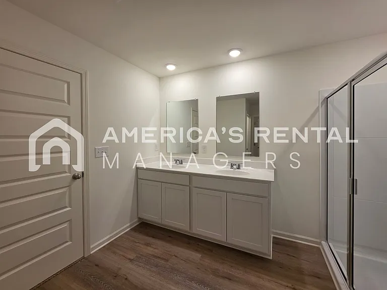 9278 Parkway Gardens Loop — Photo 45