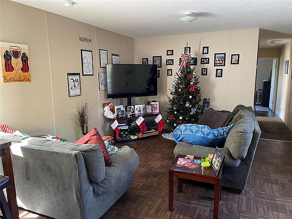 4th image of 3540 Dawn Ave