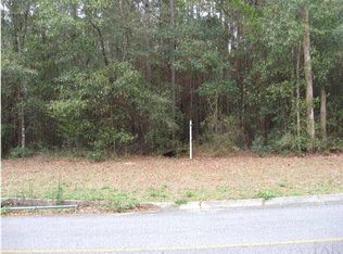 2300 Handy Rd, Cantonment, FL 32533