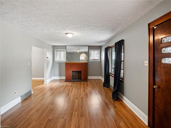 2nd image of 38 Palmetto Ave