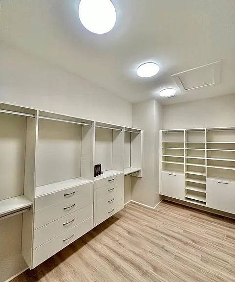 Custom closets
