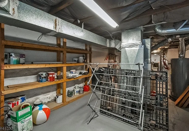 19 Railroad Ave — Photo 25