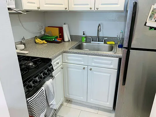 Rented by Joe Gotham LTD | media 15