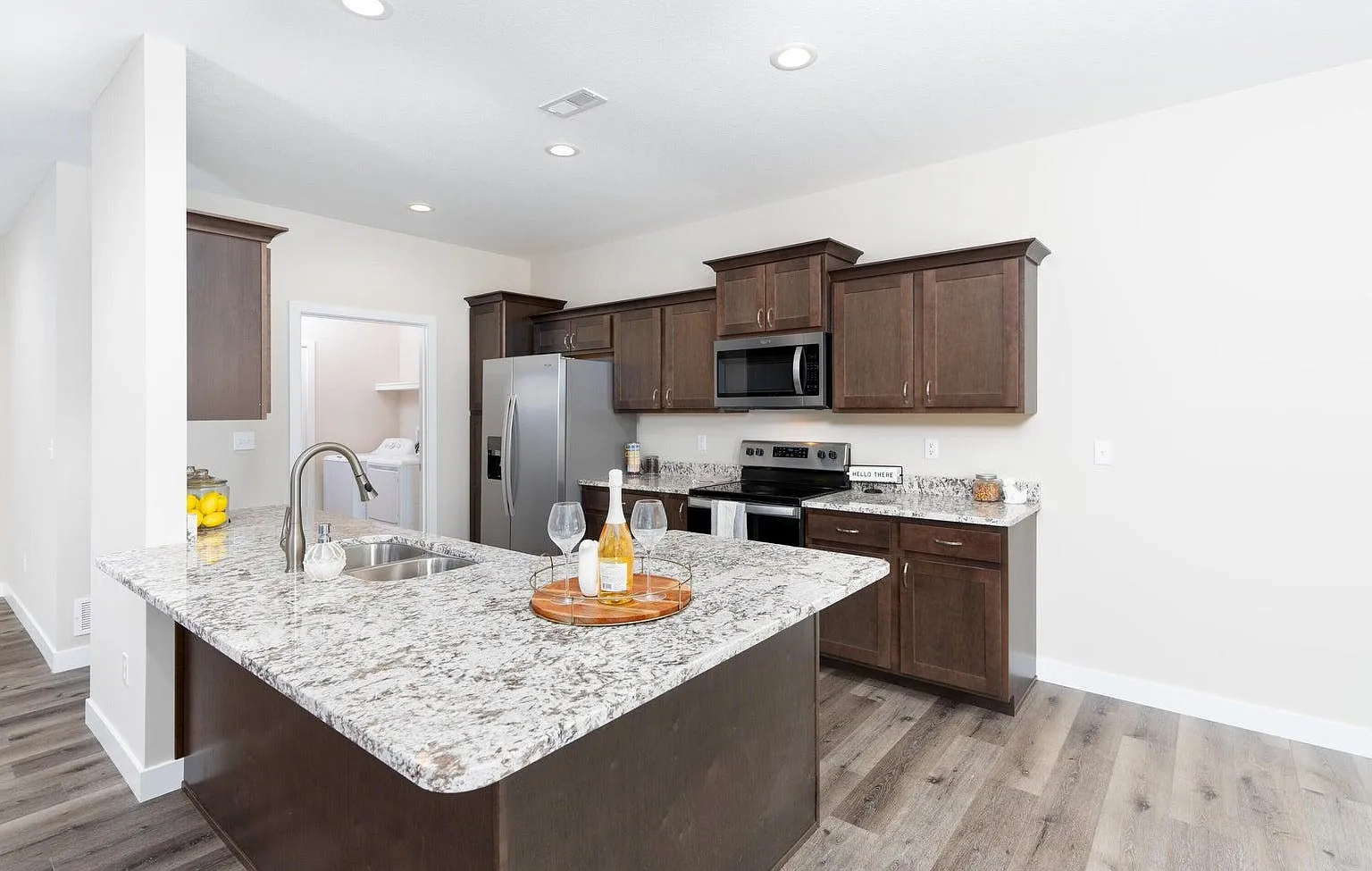 2 bed, 1400 sqft, $1,849 — Photo 1