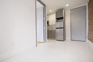 Rented by Cargon Realty