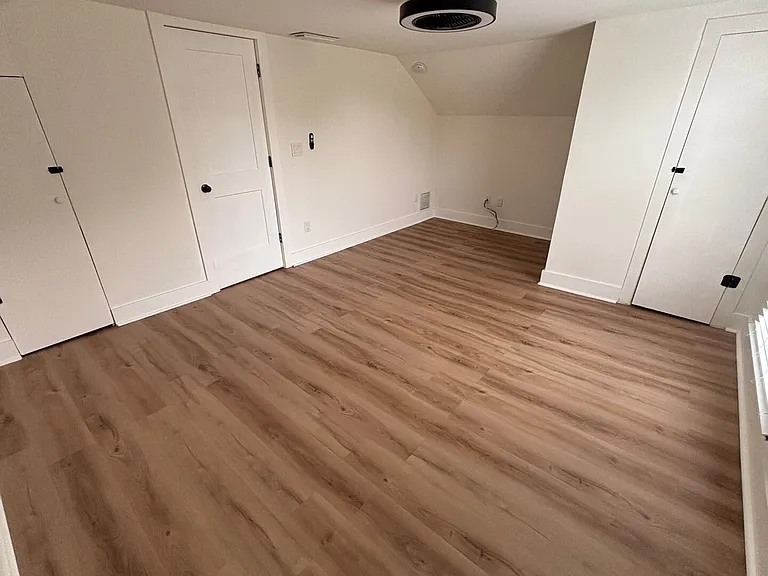 30 Sanford St — Photo 24