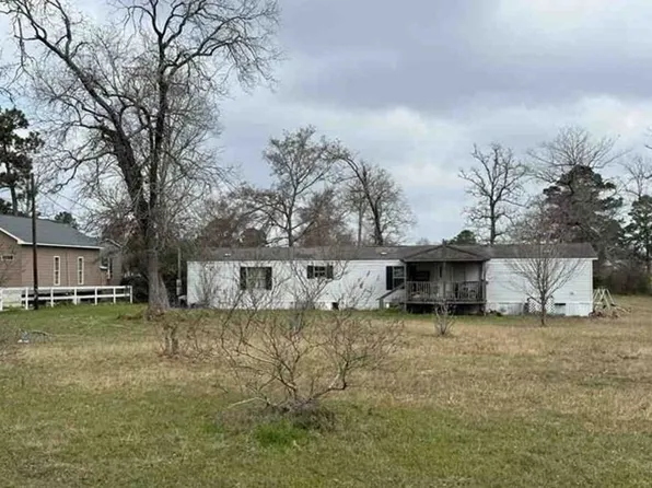 11713 W Small Oaks Ln, Willis, TX 77378