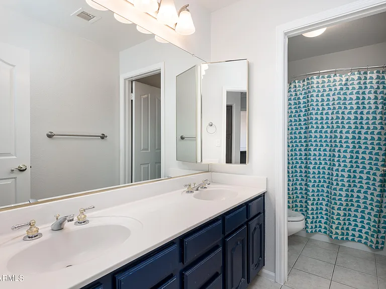 1660 W Honeysuckle Ln — Photo 25