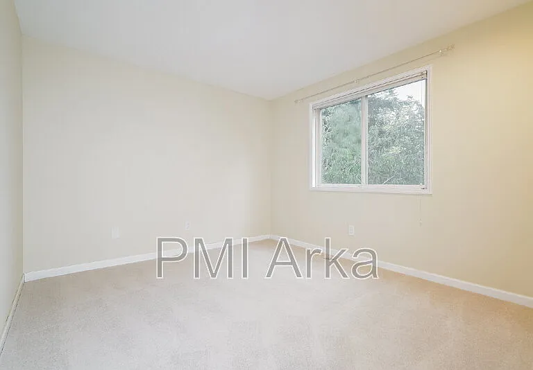 2451 238th Pl NE — Photo 11