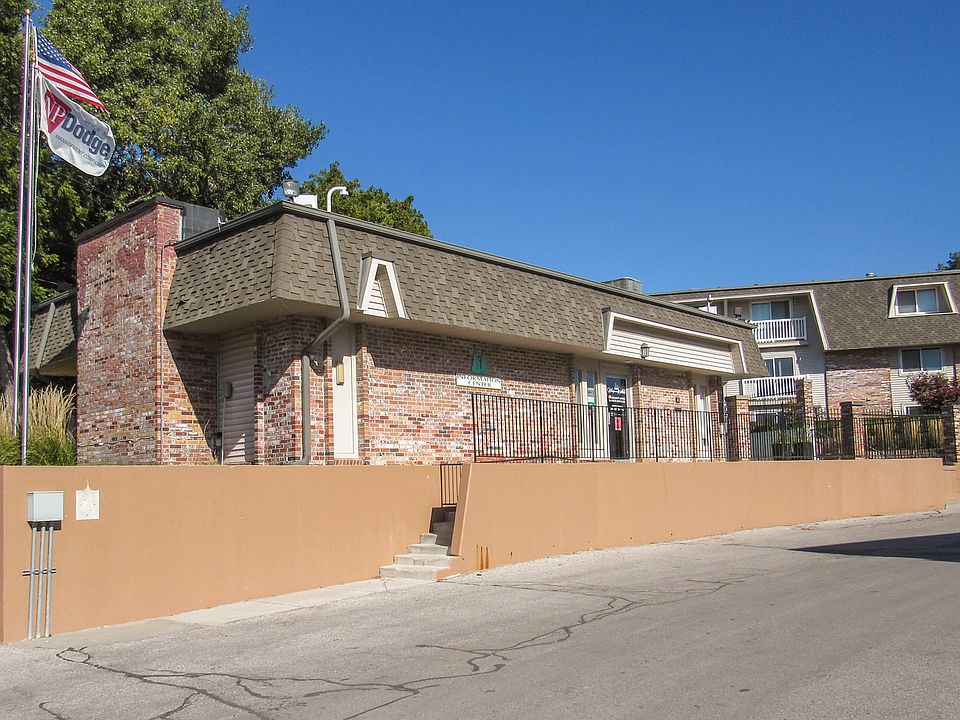 1st image of 556 N 88th Plz #8822W