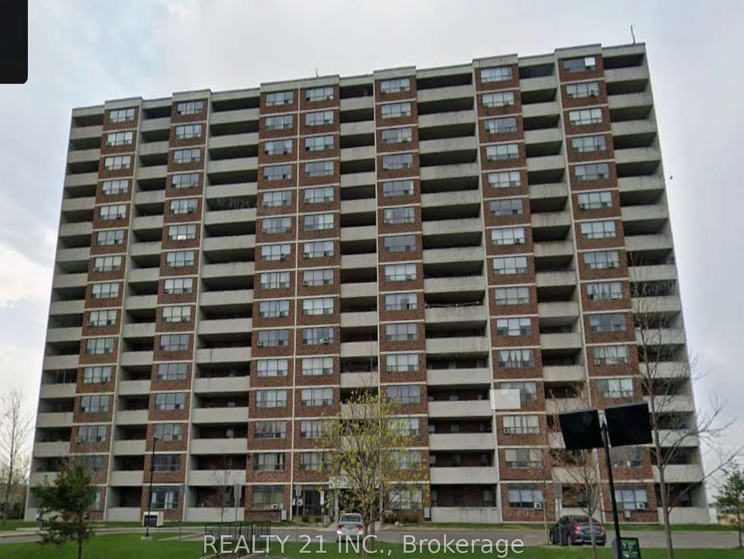 3 bed, $3,000 — Photo 1