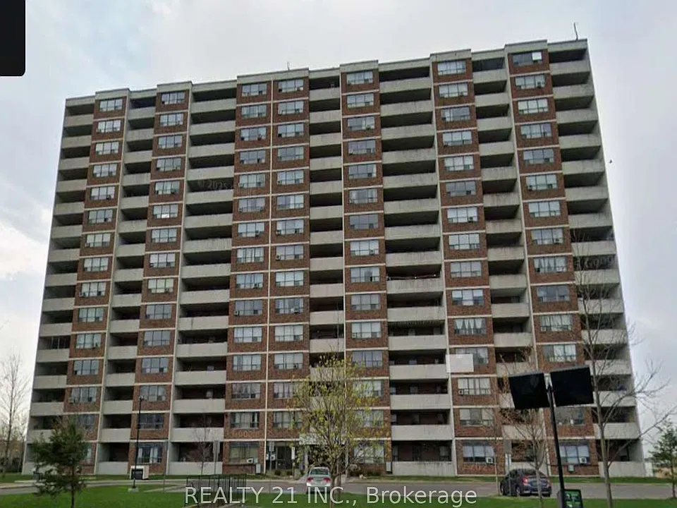 25 Sunrise Ave N #811