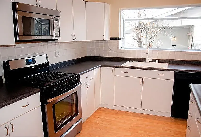 8237 Stapleton Ave — Photo 41