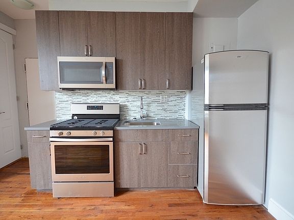 4th image of 495 Washington Ave APT 5G