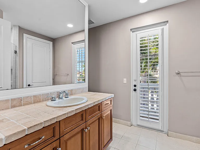 17550 Circle Pond Ct — Photo 57