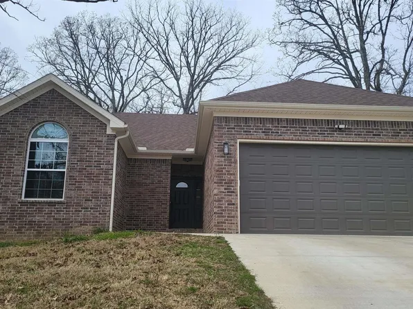 110 Creekwood Dr, Jacksonville, AR 72076