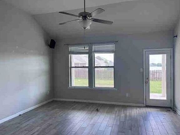 Additional Living Room