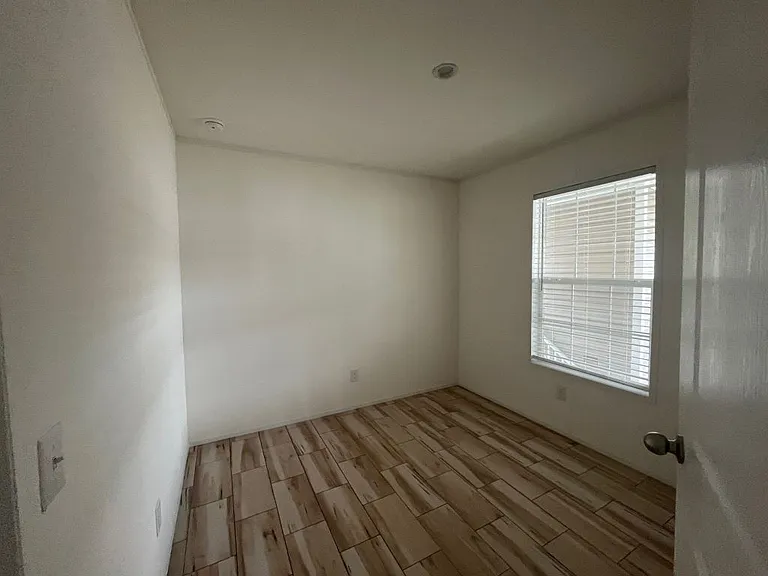 282 Giraffe Dr #282 — Photo 17